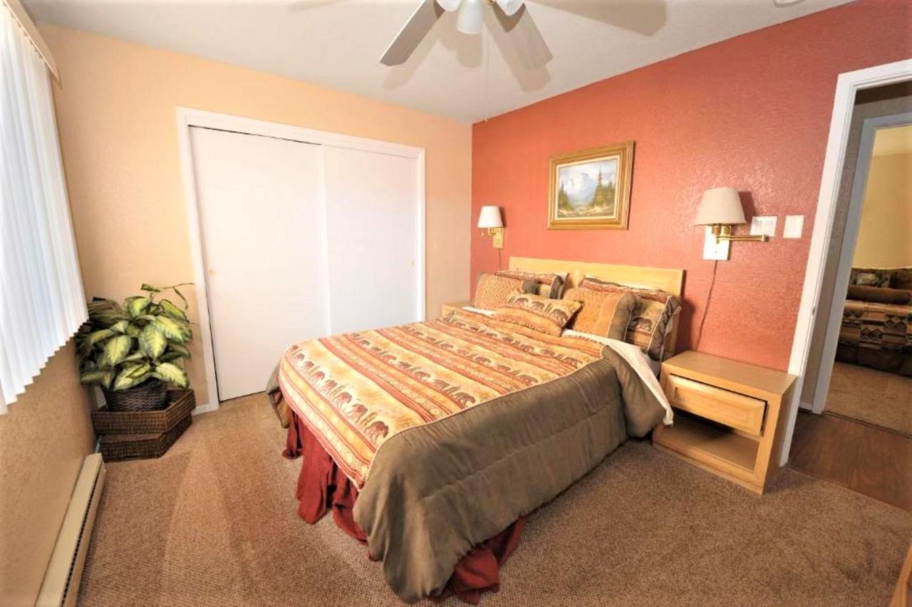 Pinecliff Village Resort Hollywood Bagian luar foto